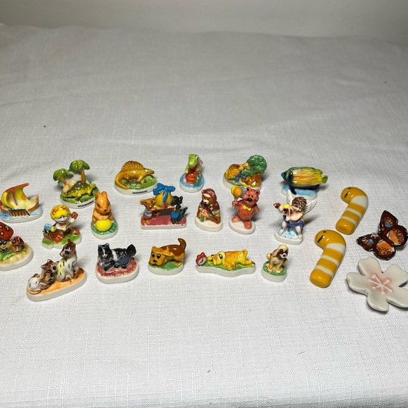 French FEVE figurines, porcelain. King Cakes. Collectibles. Vintage hand-painted - Picture 3 of 7